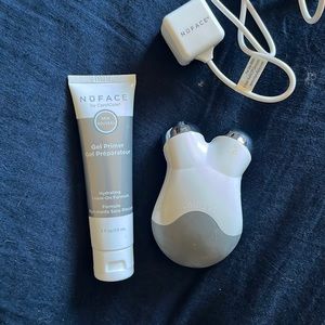 Nuface Mini with Gel and Charging Cable